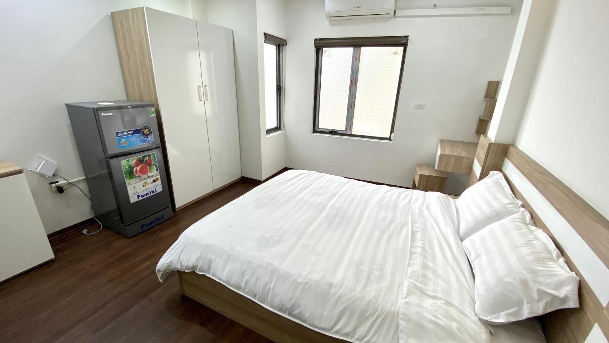 Era Apartment Ham Long Hanoi Buitenkant foto