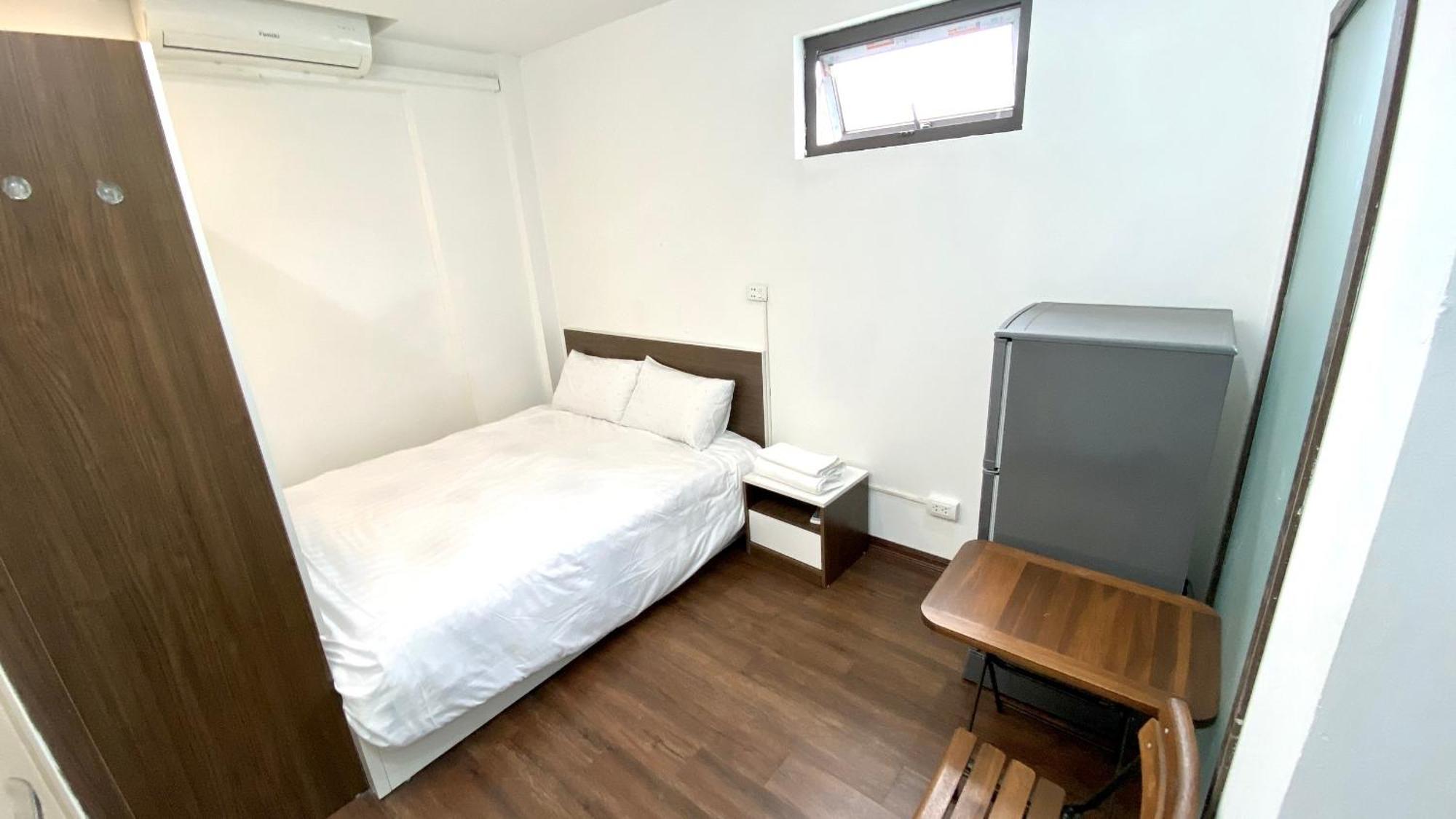 Era Apartment Ham Long Hanoi Buitenkant foto